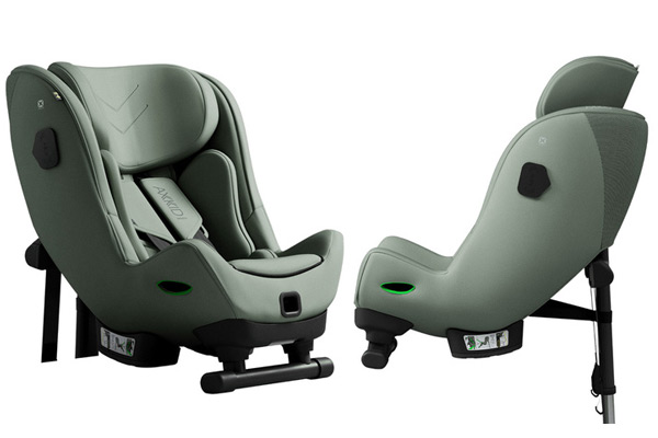 Axkid Minikid 4 Max bezpieczny fotelik RWF, zielona tapicerka