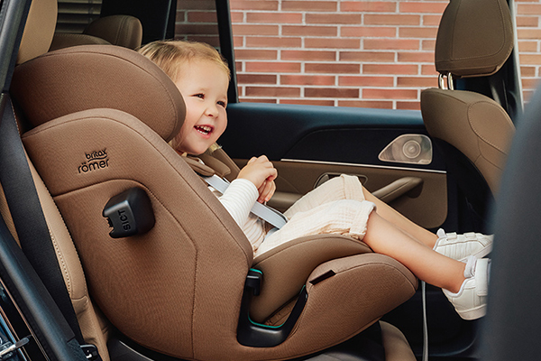 Britax Romer Advansafix Pro - bezpieczny fotelik 9-36kg