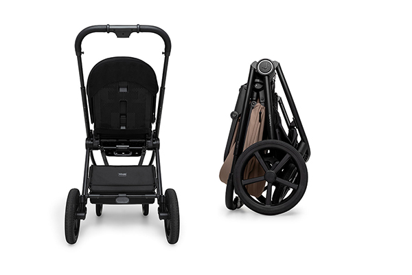 Solidny stelaż i duże koła z amortyzacją w wózku Muuvo ONE