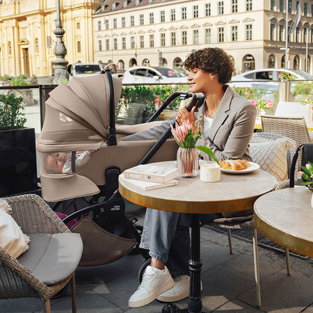 Britax Romer Rio Lux Soft Taupe zestaw 3w1 z fotelikiem Baby-Safe Pro