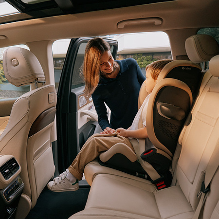 Cybex Pallas G3 PLUS Moon Black Fotelik Samochodowy 76-150 cm