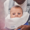 BabyBjorn Śliniaczek do nosidełka Mini/Move Biały