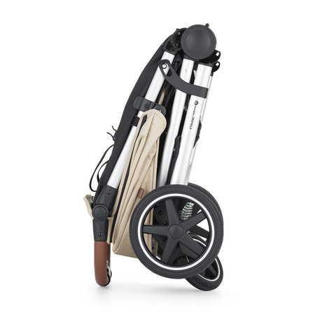 Petite&Mars Royal 3 Sahara Beige stelaż Silver wózek spacerowy