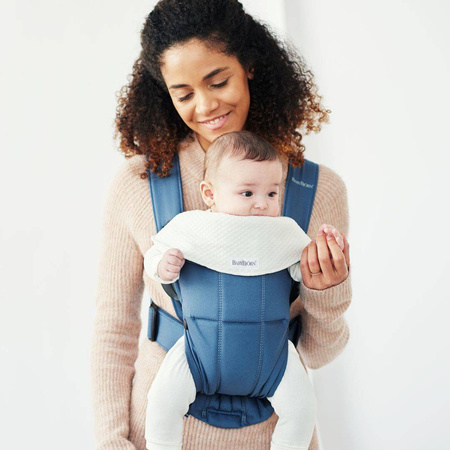 BabyBjorn Śliniaczek do nosidełka Mini/Move Biały