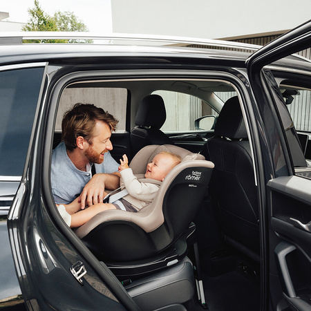 Britax Romer DualFix 5Z Lux Chocolate fotelik samochodowy 61 - 105 cm