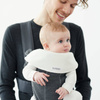 BabyBjorn Śliniaczek do nosidełka Mini/Move Biały