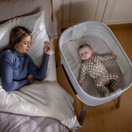 Graco Inteligentne Łóżeczko Eluma Nest