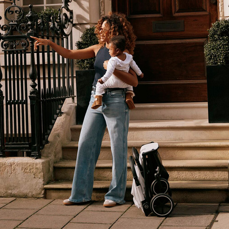 Cybex Beezy Magic Black Wózek spacerowy