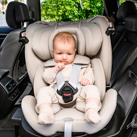 Britax Romer Swivel-Grow Max Air Onyx Black fotelik samochodowy 40 - 125 cm