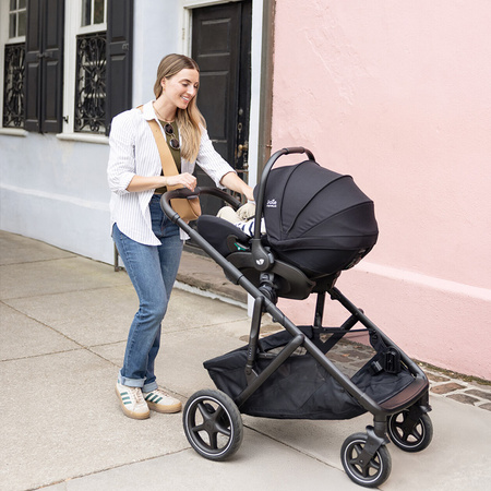 Joie Versiti Ebony wózek spacerowy