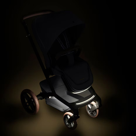 Maxi Cosi Fame Moon Graphite wózek 2w1 (głęboko-spacerowy)