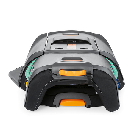 Chicco Fold&Go i-Size Black fotelik samochodowy 100-150 cm