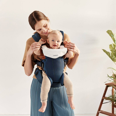 BabyBjorn Śliniaczek do nosidełka Harmony Biały