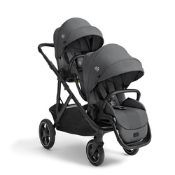 Joie Versiti Ebony wózek spacerowy rok po roku