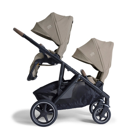 Joie Versiti Sandstone wózek spacerowy rok po roku