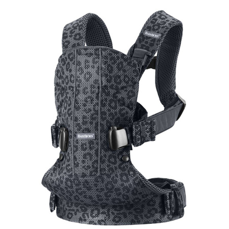 BabyBjorn nosidełko ONEAir 3D Mesh Antracyt/Leopard